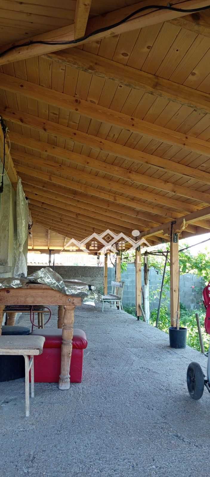 Продава монолитна къща в село Тулово