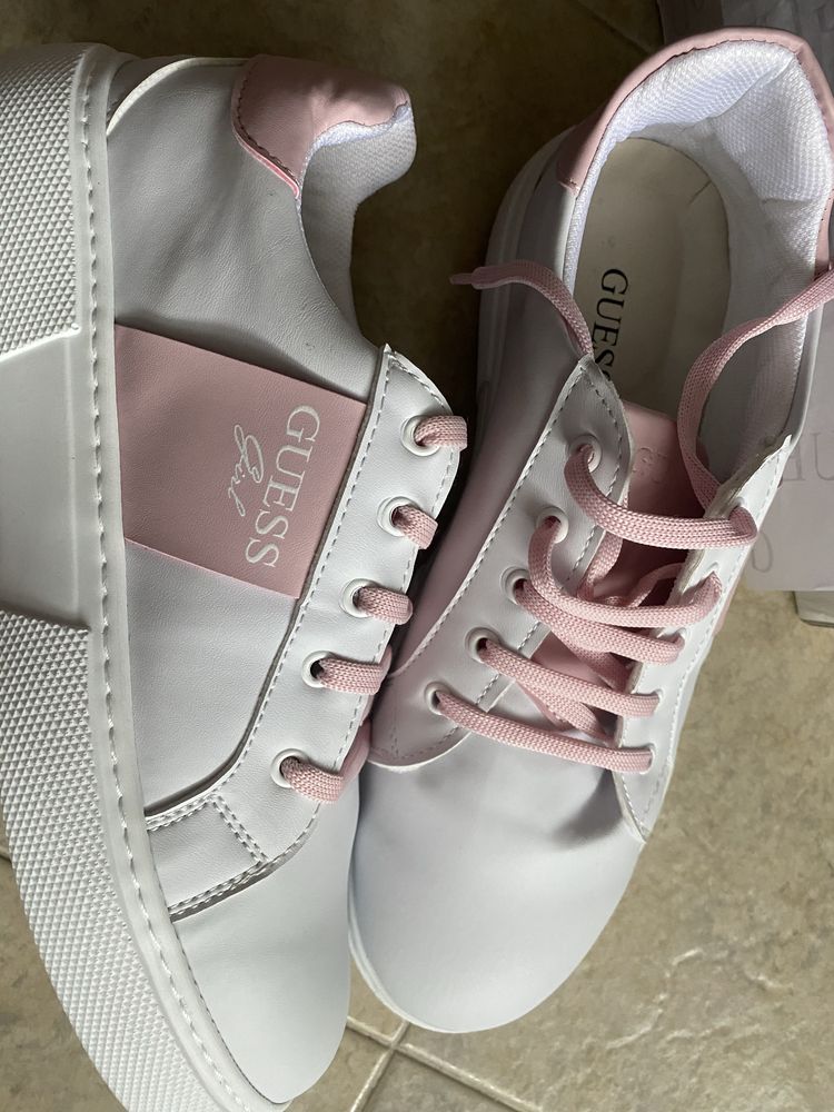 Дамски Обувки Guess