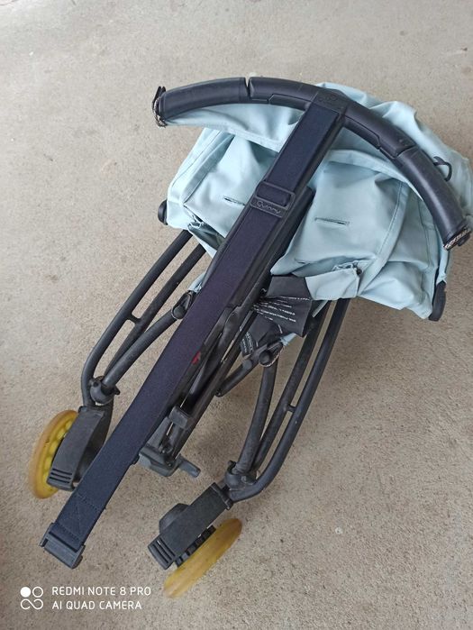 Doua carucioare ,unul 2in 1 si celalalt sport ft compactabil