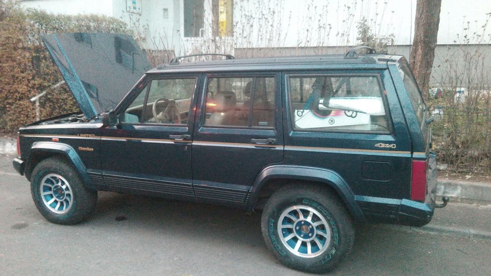 Jeep Cherokee XJ 2.1