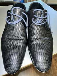 Pantofi eleganți HUGO BOSS originali mărimea 41
