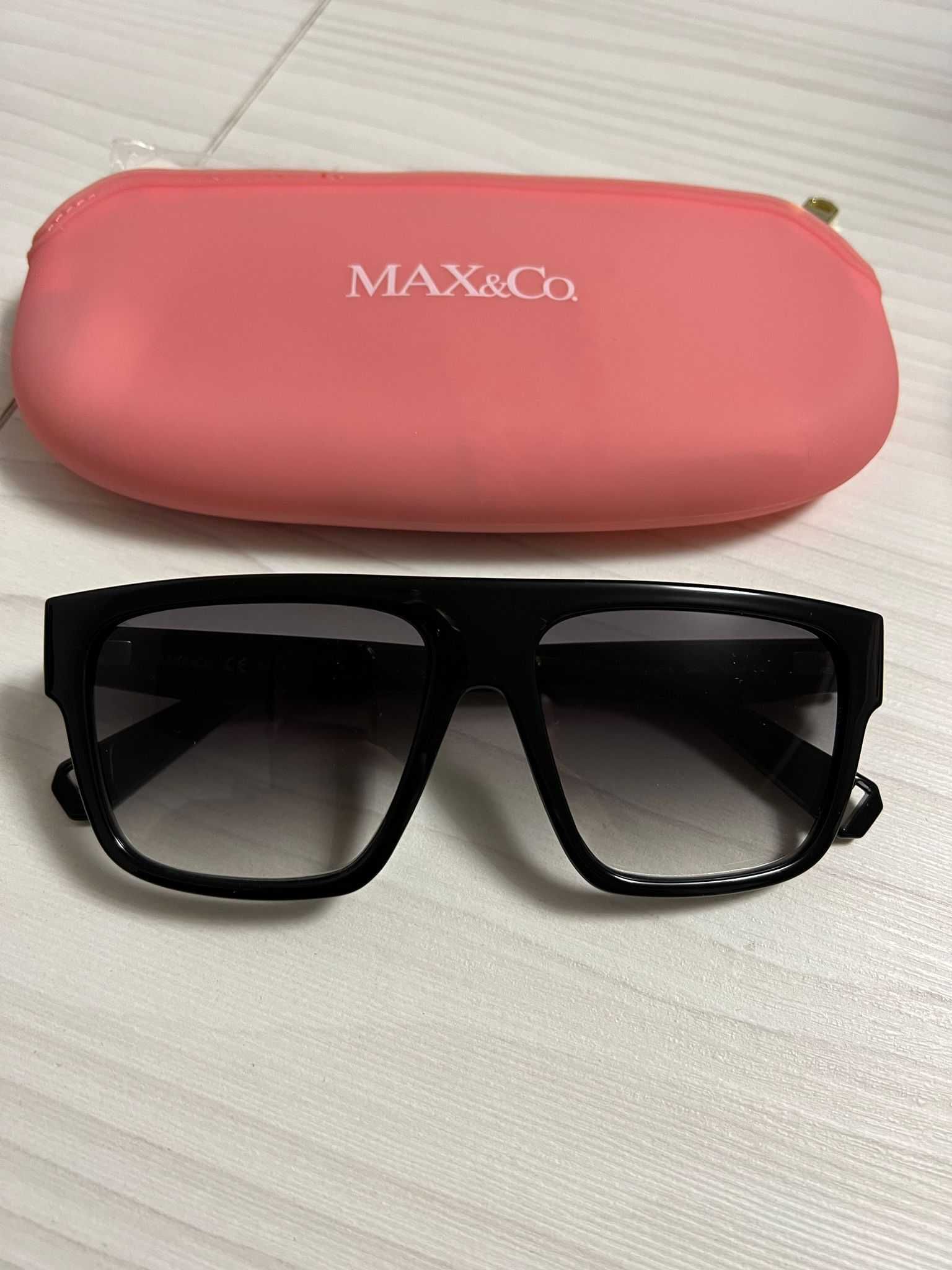 Ochelari de soare MAX&CO