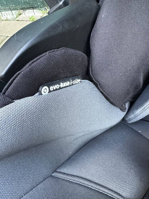 Scoica auto Kiddy Evoluna i-Size Plus designed by egg