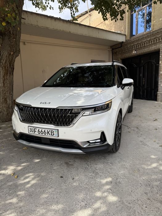 Sotiladi Kia Karnival Full variant 2023