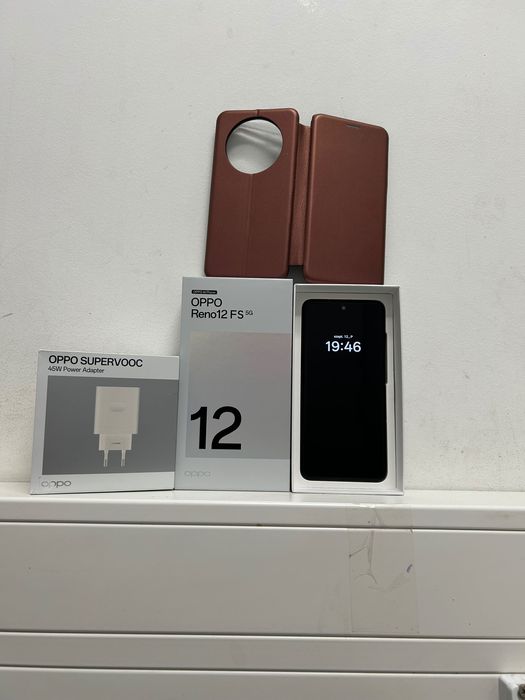Oppo Reno 12Fs 5G 512GB vând sau schimb