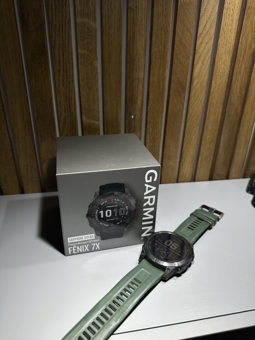 Garmin Fenix 7x Sapphire Solar - Stare foarte buna, cutie originala
