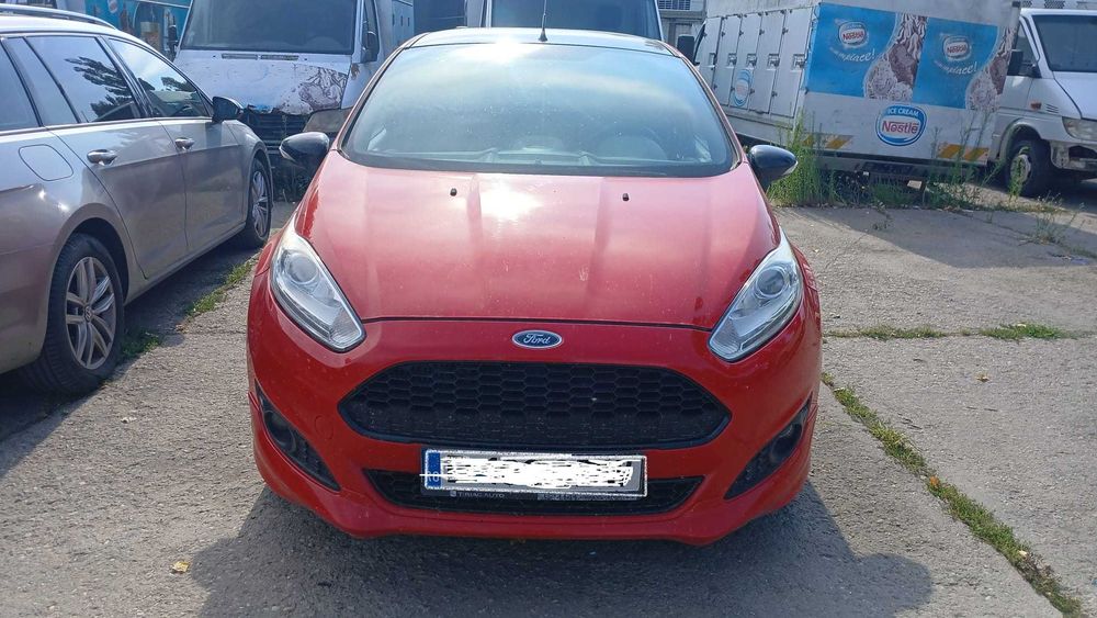 Dezmembrez Ford Fiesta 1.0 Benzina DIN 2016 - SFJC