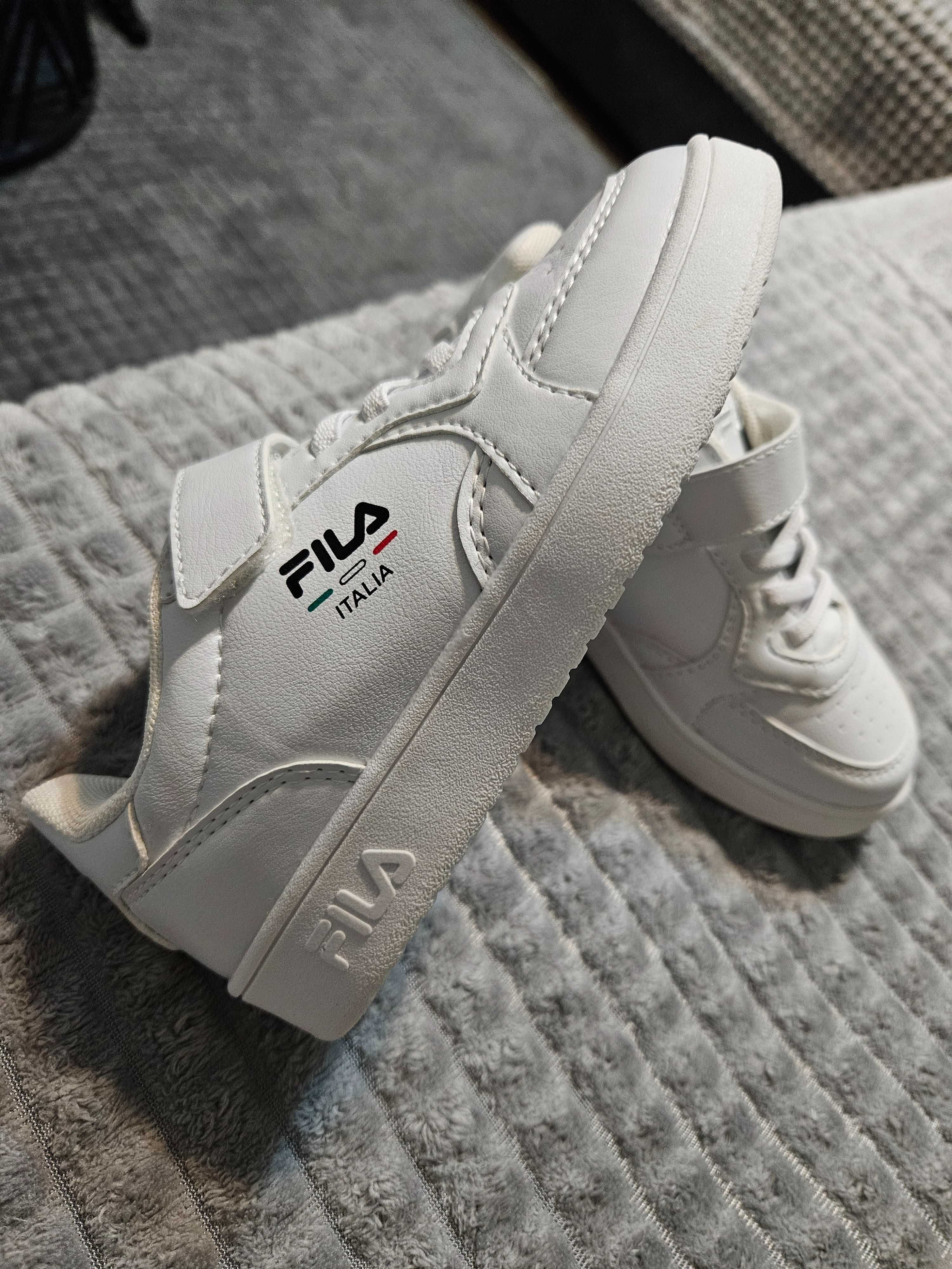 Нови маратонки FILA