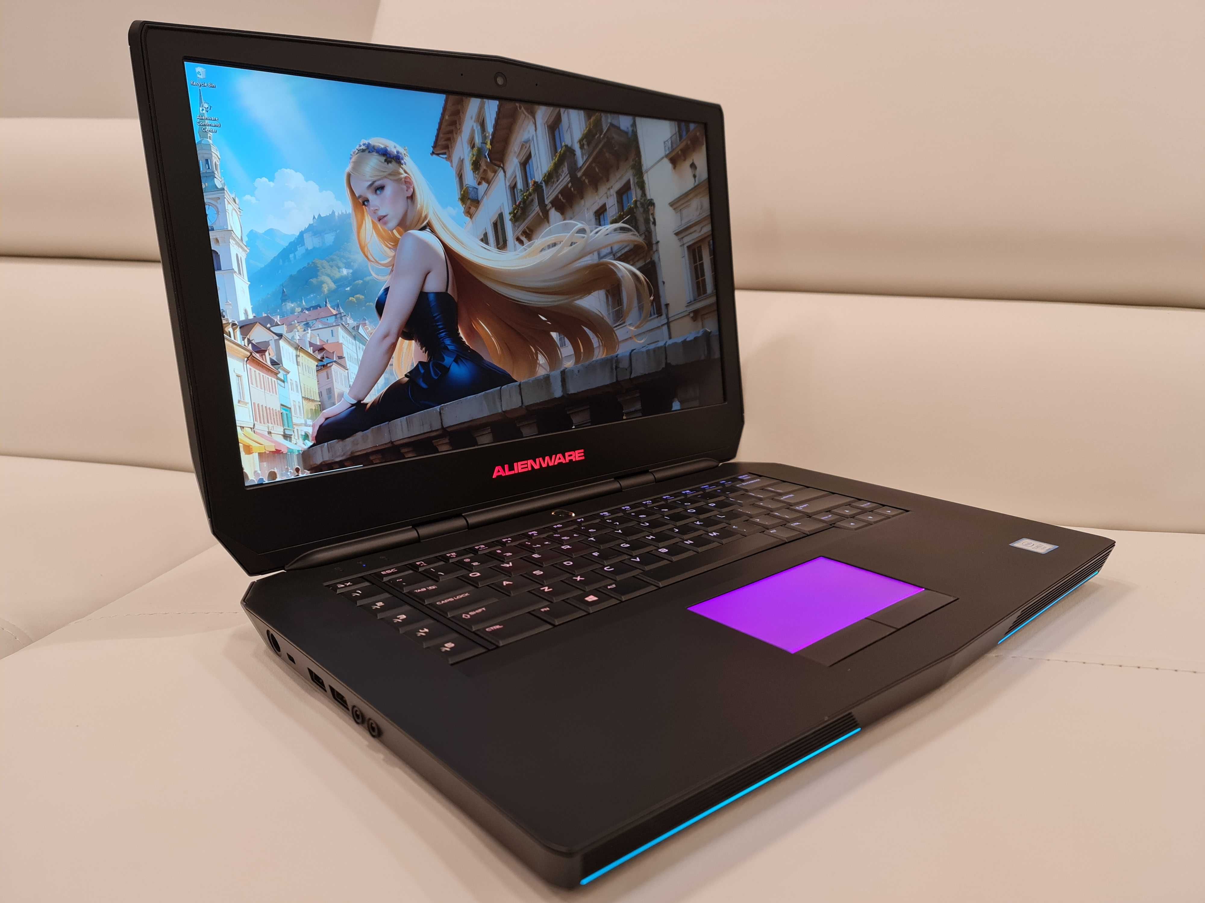 Laptop gaming nou ALIENWARE 16", intel core i7- ,video 6 gb nvidia GTX
