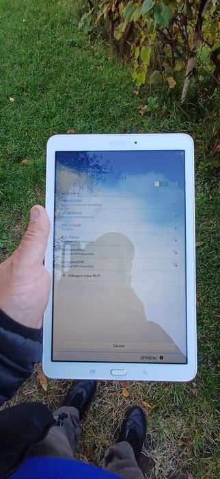 Samsung tableta E impecabila
