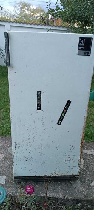 Фризер Electrolux