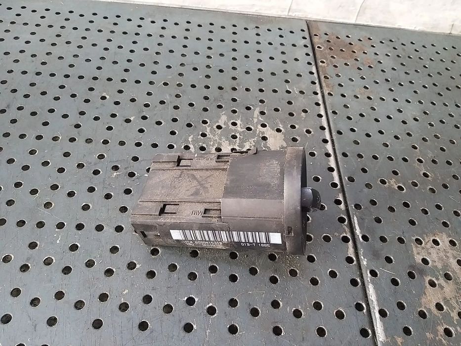 Bloc lumini vw transporter t5 6q0941531b