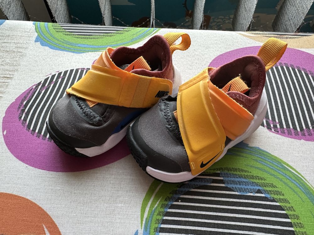 Детски обувки Nike и Adidas