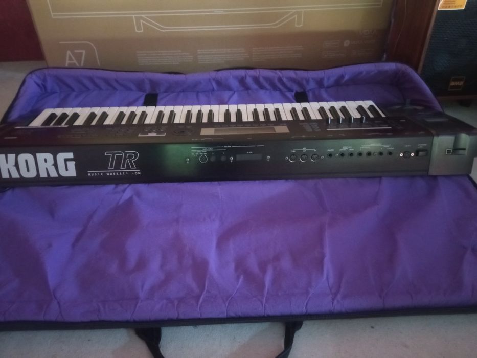 Срочно продам "Korg TR