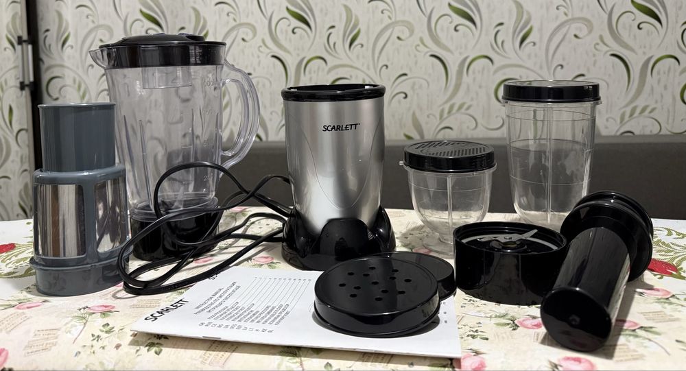 Мультифункциональный блендер Scarlett SC-440
