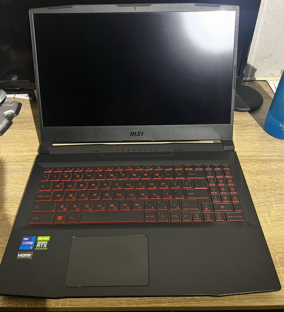 Лаптоп MSI KATANA RTX3070 i7-12700H 24GB