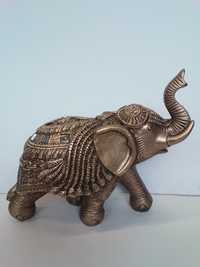 Статуетка кафяв слон