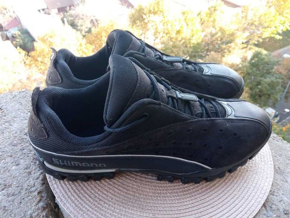 Pantofi noi Ciclism Shimano SH-MT30, marime 46, US 11.5 (29.2 cm)