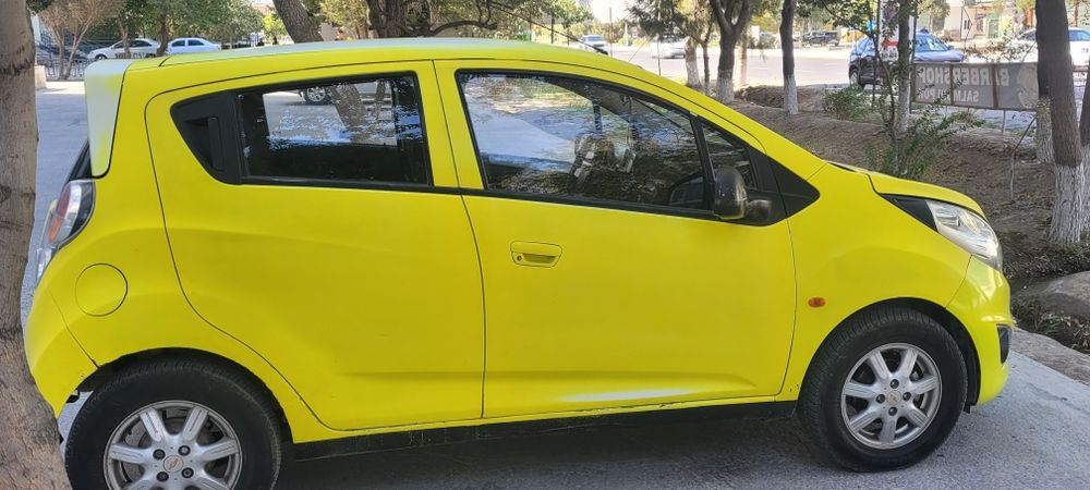 Chevrolet Spark 2011