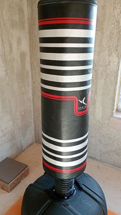 Sac de box in stare excelentă, că nou