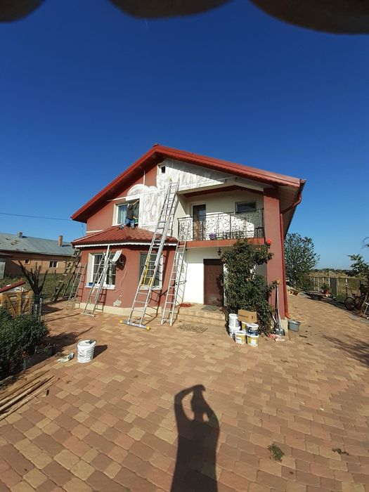 Reparatii urgente ,acoperise ,usi,instalatii  sanitare ,tamplarie pvc.