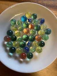 Стъклени топчета (кубинчета)