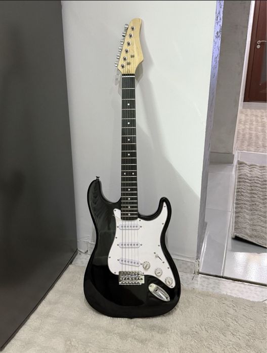 Електрическа китара на топ