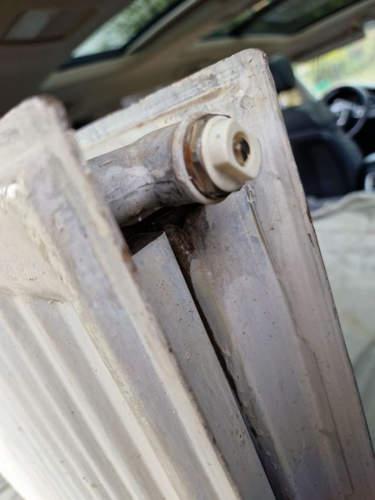 Панелен радиатор за парно 100/55