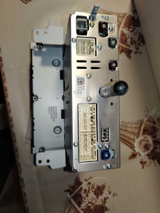 Продавам оригинална медия, навигация за KIA K5