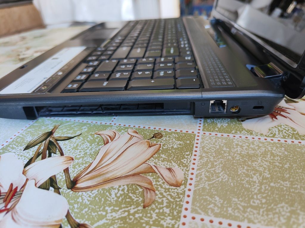 Laptop Acer Aspire 5735-piese de schimb