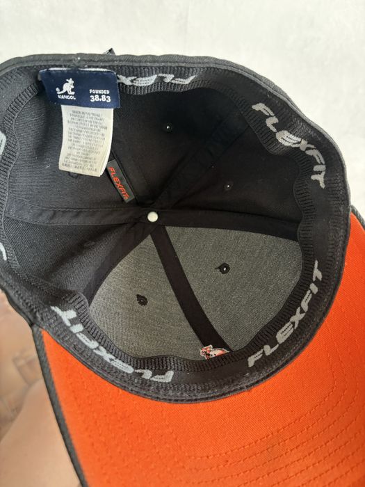 Продам кепку Kangol Кангол