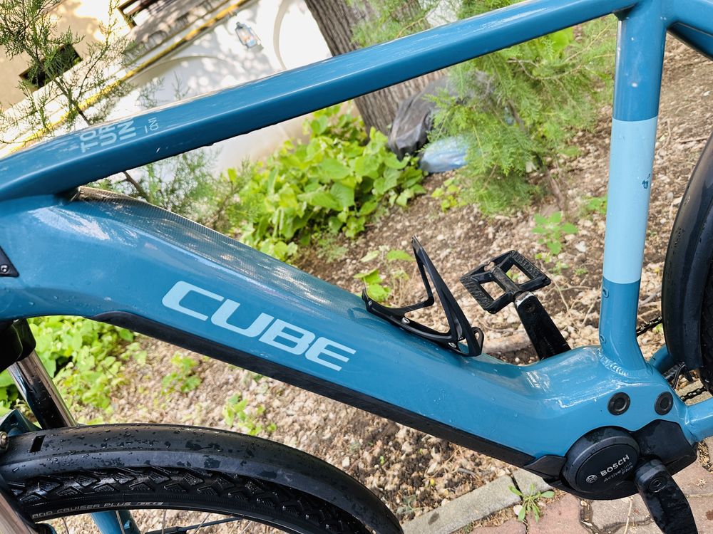 Bicicleta electrica Cube