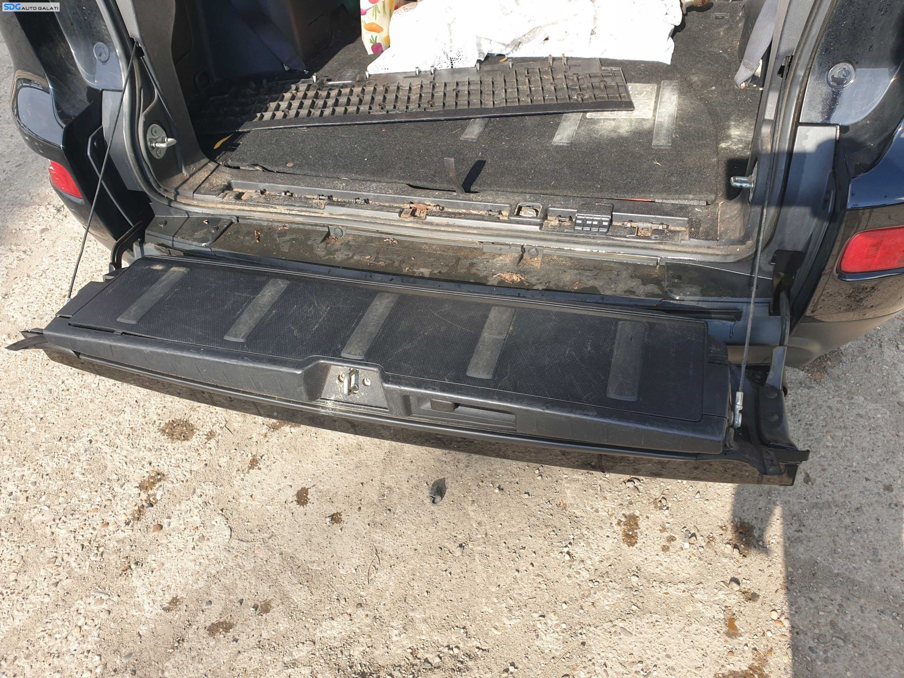 Hayon Haion Portbagaj Inferior Dezechipat Mitsubishi Outlander 2 2005 - 2012 Culoare X42 [K5118]