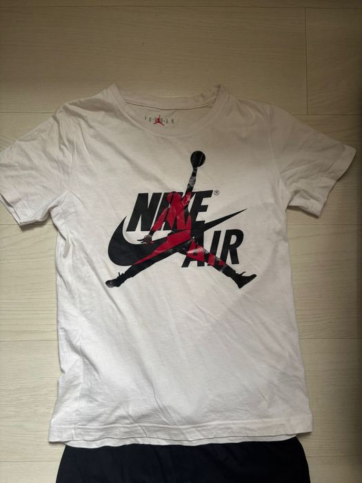 Оригинално екипче Nike Jordan