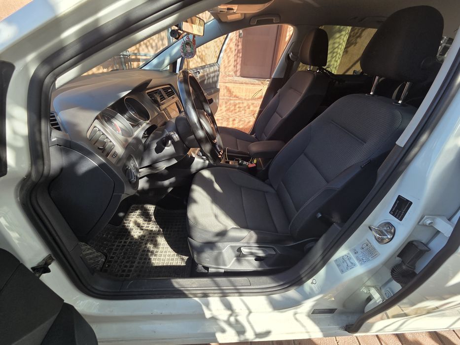 Vw golf 7, Webasto, Carlig, 93000 km
