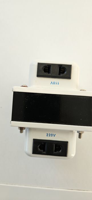 Конвертор за понижаване на V.