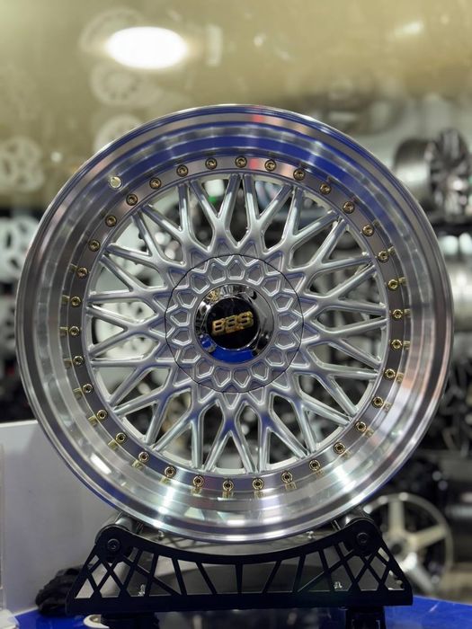 BBS R15 saka diska
