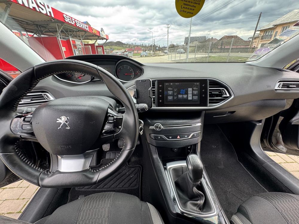 Peugeot 308 2016 recent adus