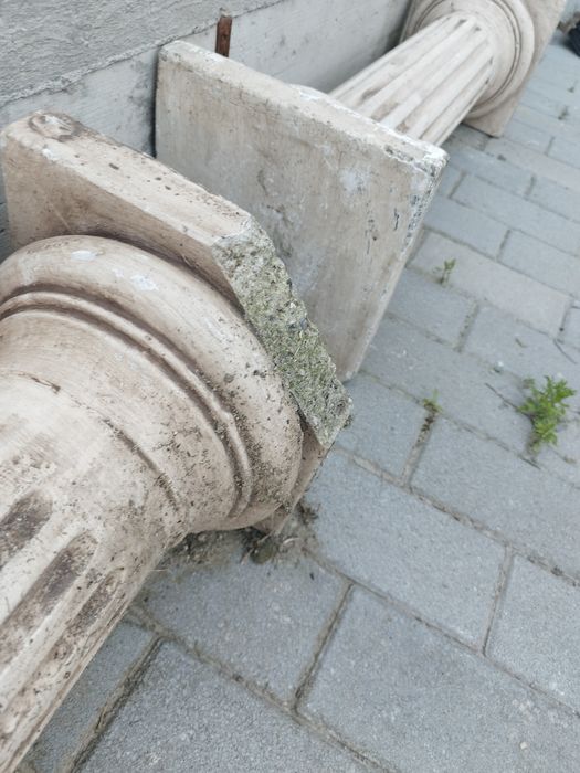 Ghiveci floral pentru exterior..