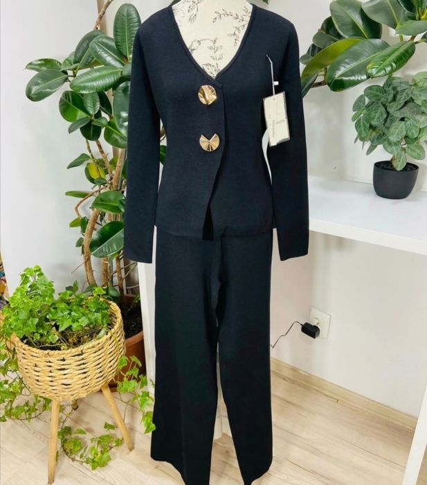 Reducere compleu tricot colecție iarnă Italia.