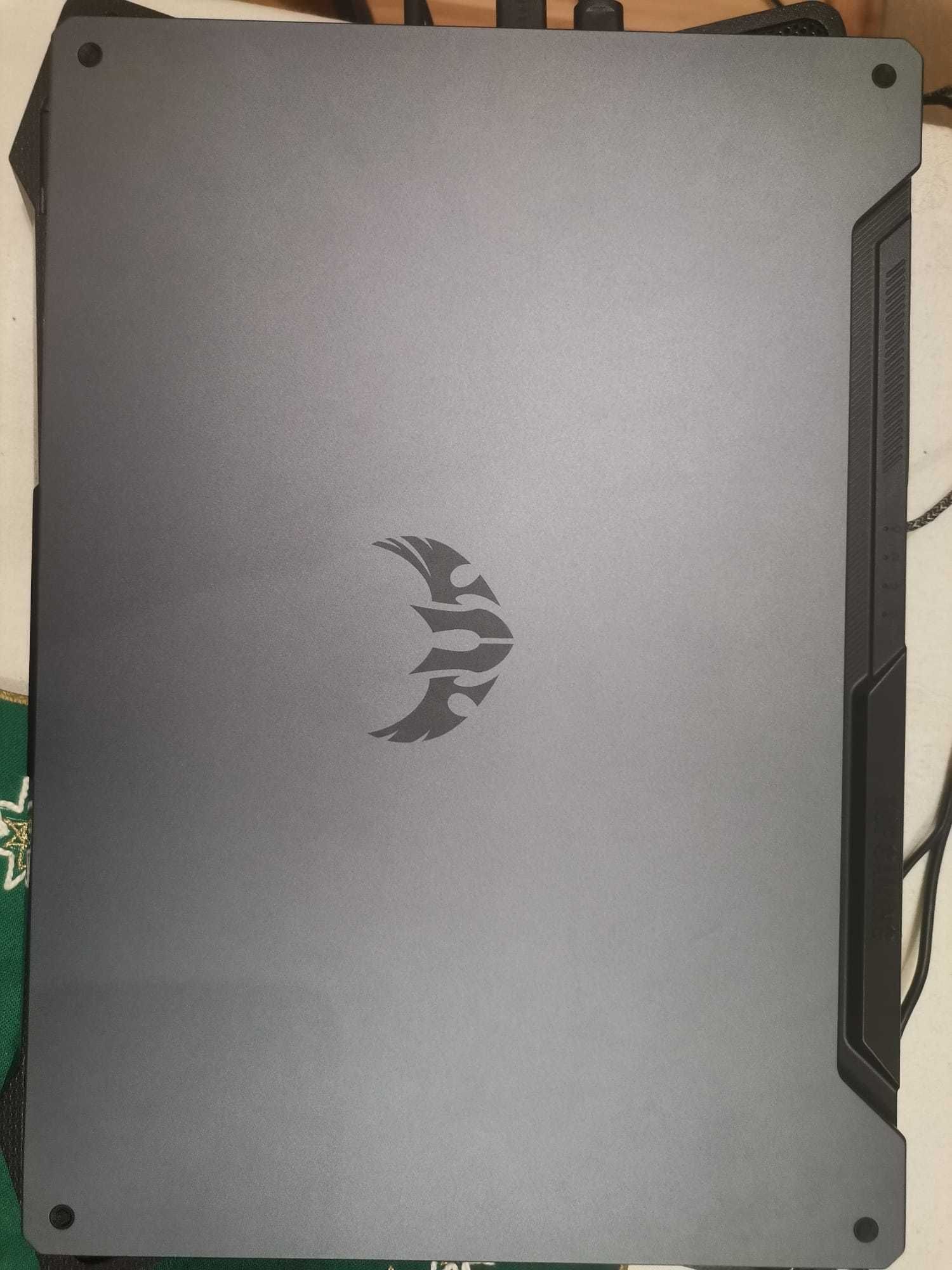 Vând laptop gaming ASUS TUF F15
