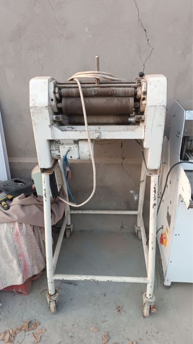 Хот дог Нон киладиган аппарат