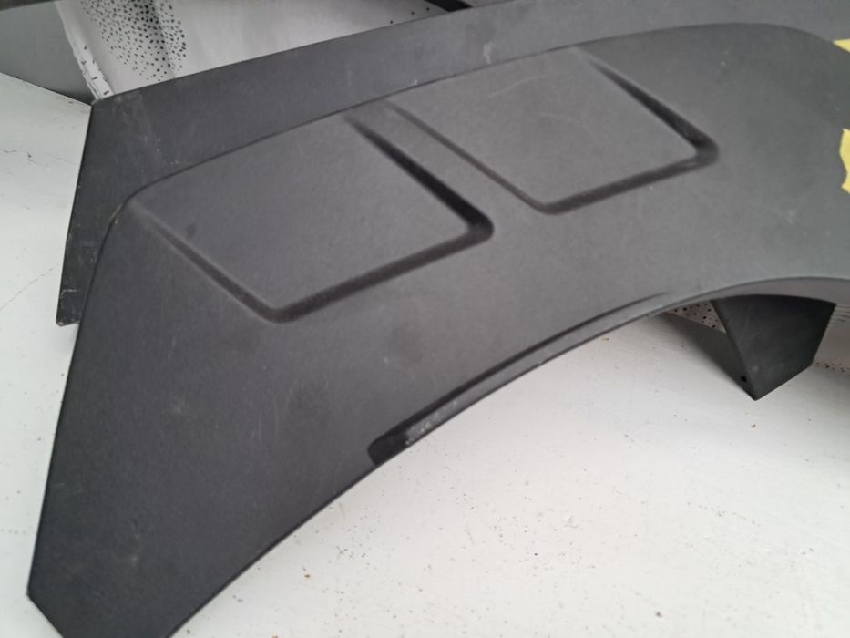 Лайсна калник врата Hyundai Tucson 2019/24г