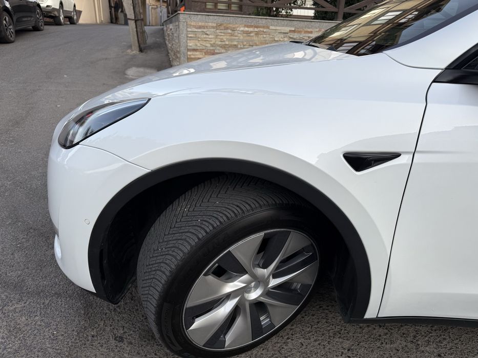 Продается Tesla model Y