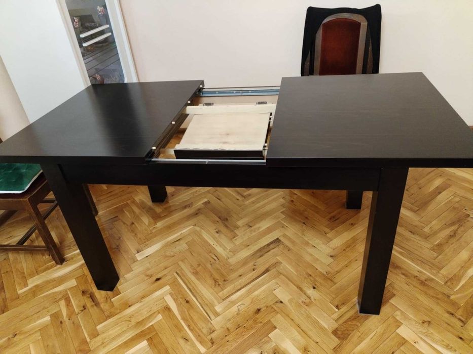 Холна Маса разтегателна