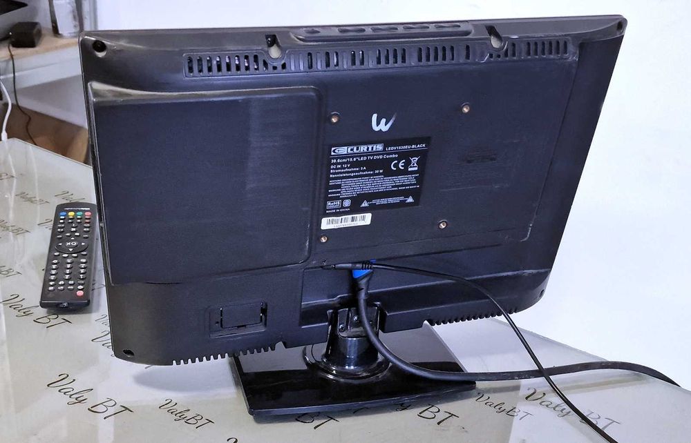Tv led - Curtis LED1530EU - 15 inch/38 cm ,12v pt rulota,camion etc..