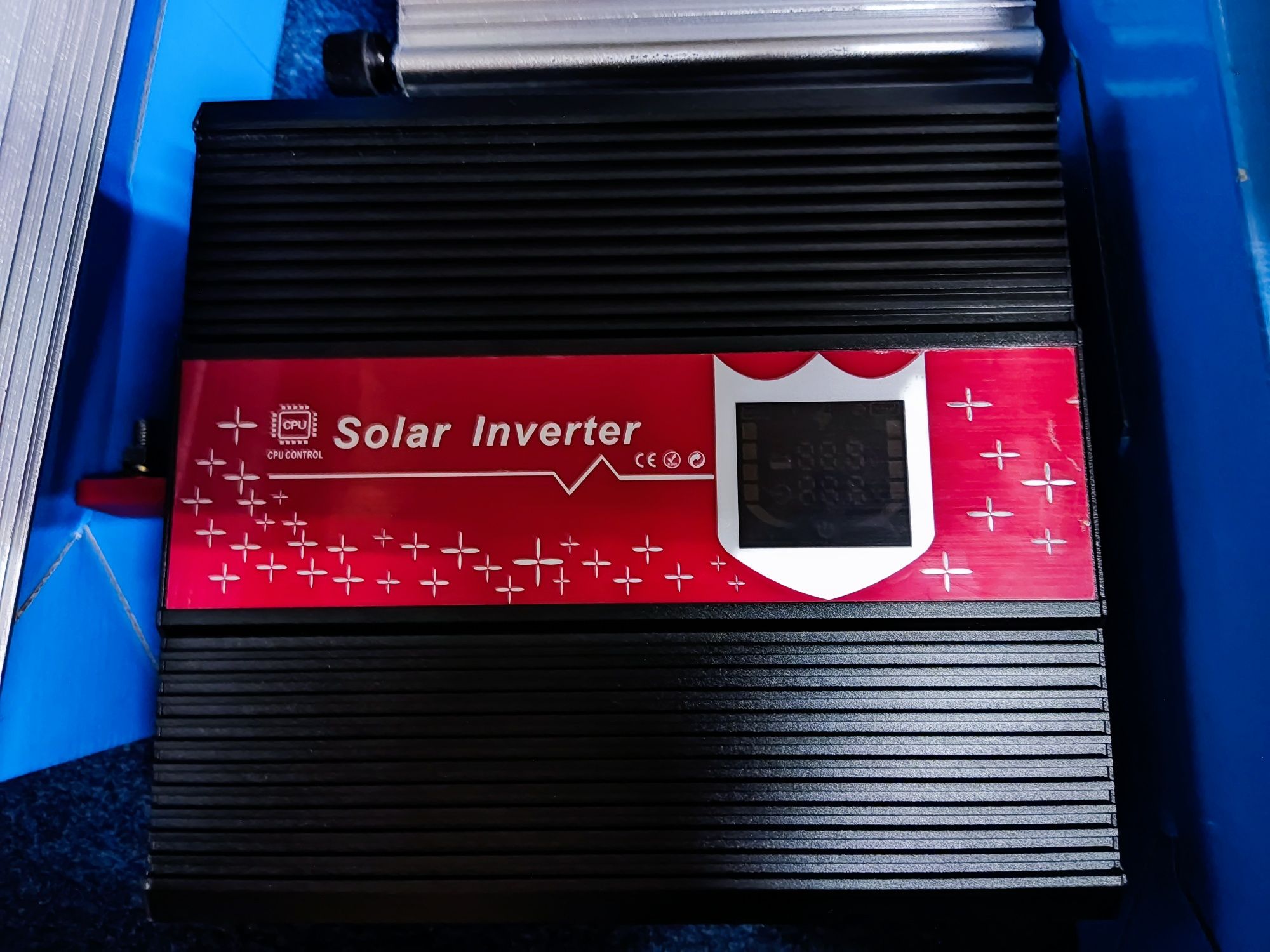 Invertoare de curent 12v / 220v și Powerbank invertor