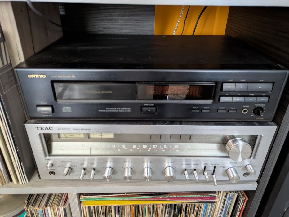 CD Player Onkyo DX -6900