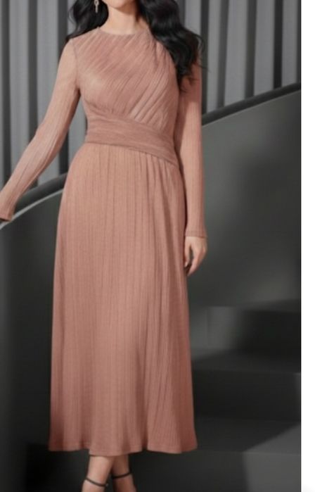 Елегантна рокля за всякакъв повод.