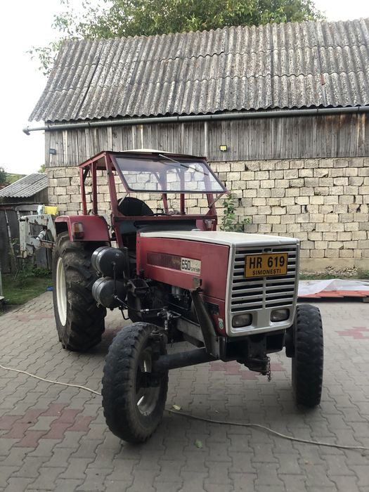 Tractor Steyr 650 cu incarcator frontal/baloti